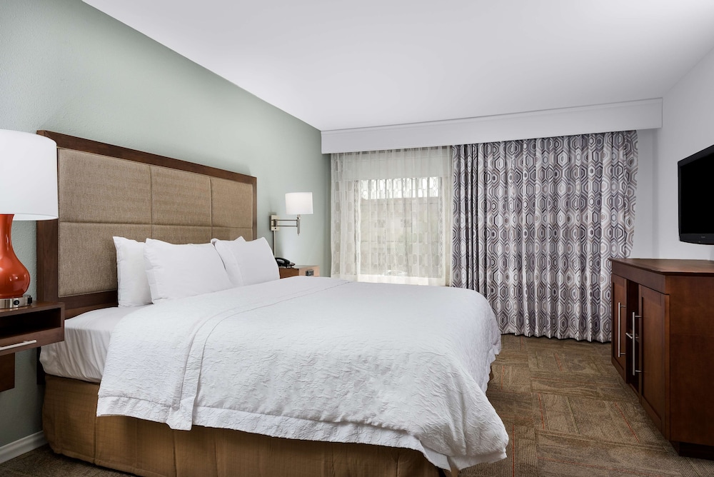 Hampton Inn & Suites Florence Center - photo 10