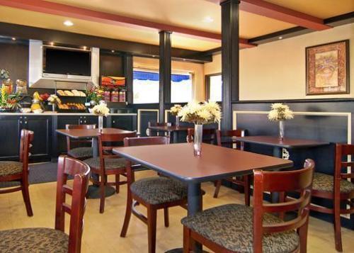 Motel 6 Van Nuys - photo 22