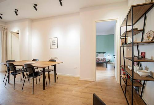 2BR Colorful Apt on Vera Near Stamba By Wehost
