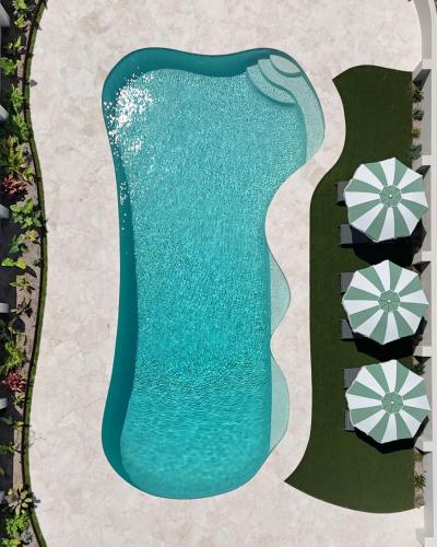 Spectacular Ocean Front Home With Pool — 4-Star Luxury Hotel in Shellharbour, Australia