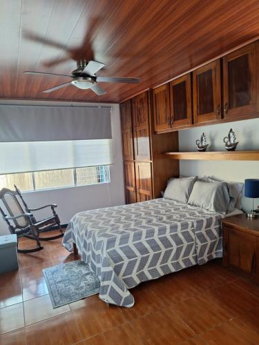 Linda y céntrica habitación in Alajuela, Costa Rica