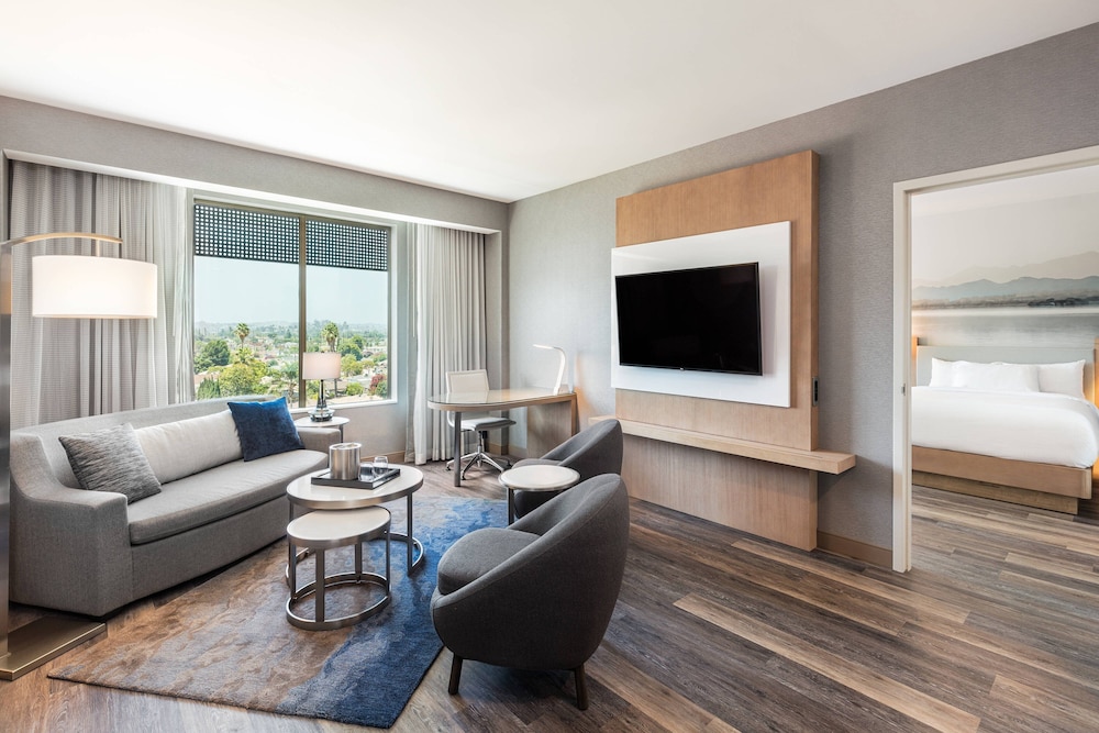 Courtyard by Marriott Los Angeles Monterey Park - photo 16