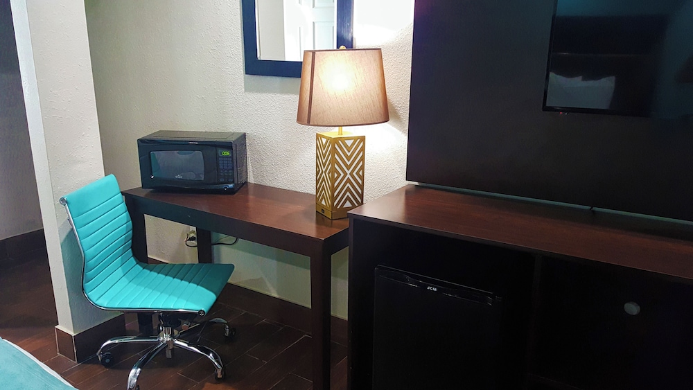 Laredo Hotel - photo 7