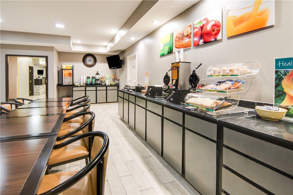 Quality Inn & Suites Granbury - photo 30