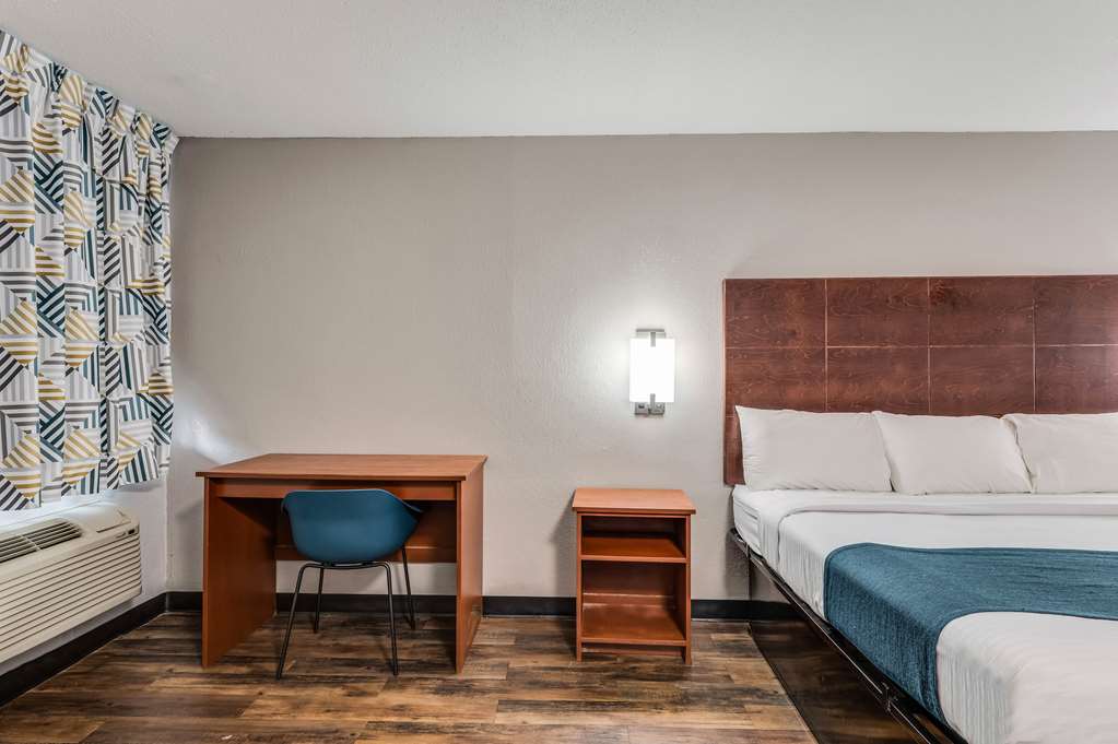 Motel 6 Tupelo MS Downtown - photo 5