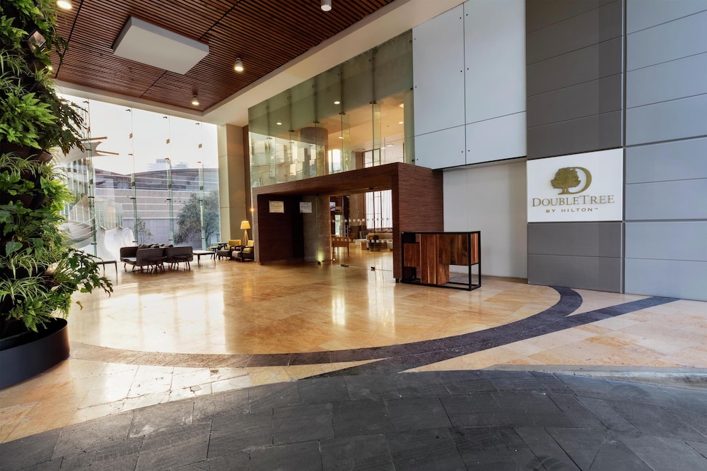 Doubletree By Hilton Mexico City Santa Fe — 4-Star Luxury Hotel in Mexico City, Mexico