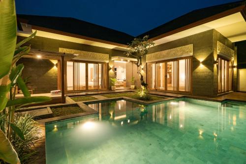 Villa Kayuan NEW Cozy 2 Bedroom with Scenic Ricefield Views — 4-Star Luxury Hotel in Ubud, Indonesia