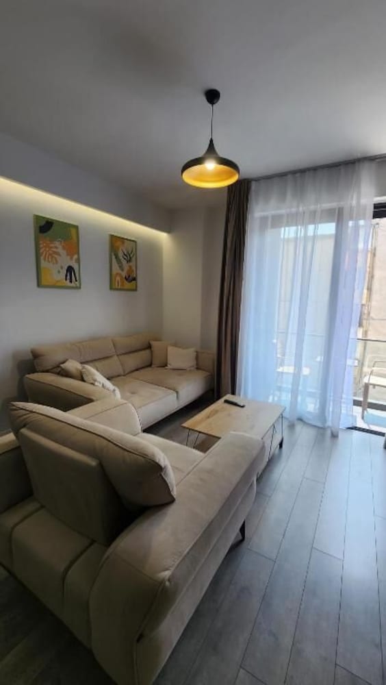 Kalpazo Tirana Mosaic — 4-Star Luxury Hotel in Tirana, Albania