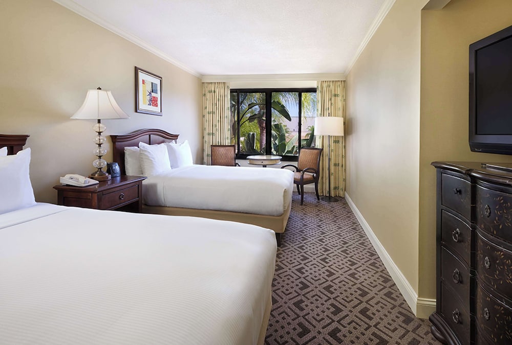 Hilton Orlando Lake Buena Vista Disney Springs Area - photo 17