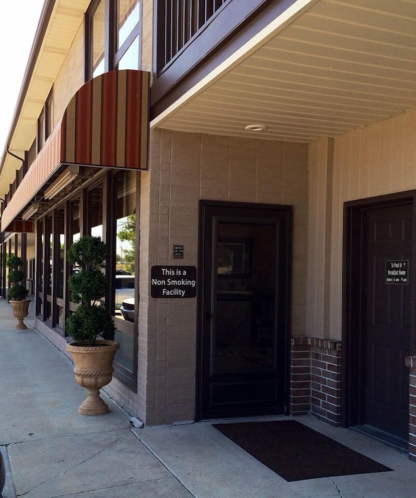 Cottonwood Inn - photo 27