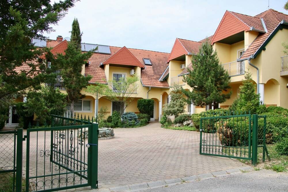 Sportpension Wagner — hotel in Cserszegtomaj