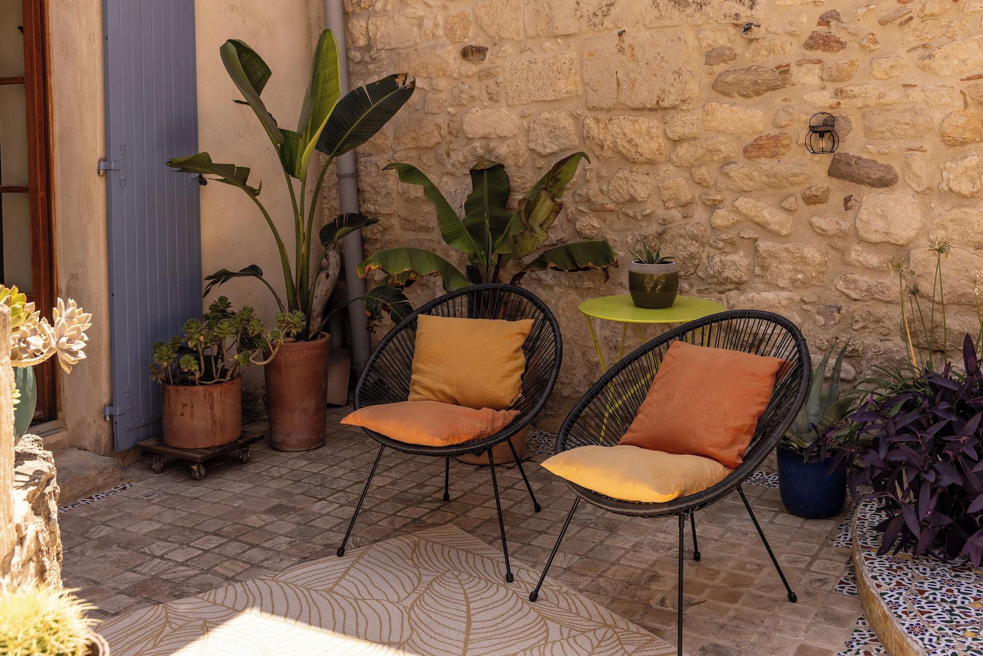 Le Prieuré Notre Dame — hotel in Montfrin