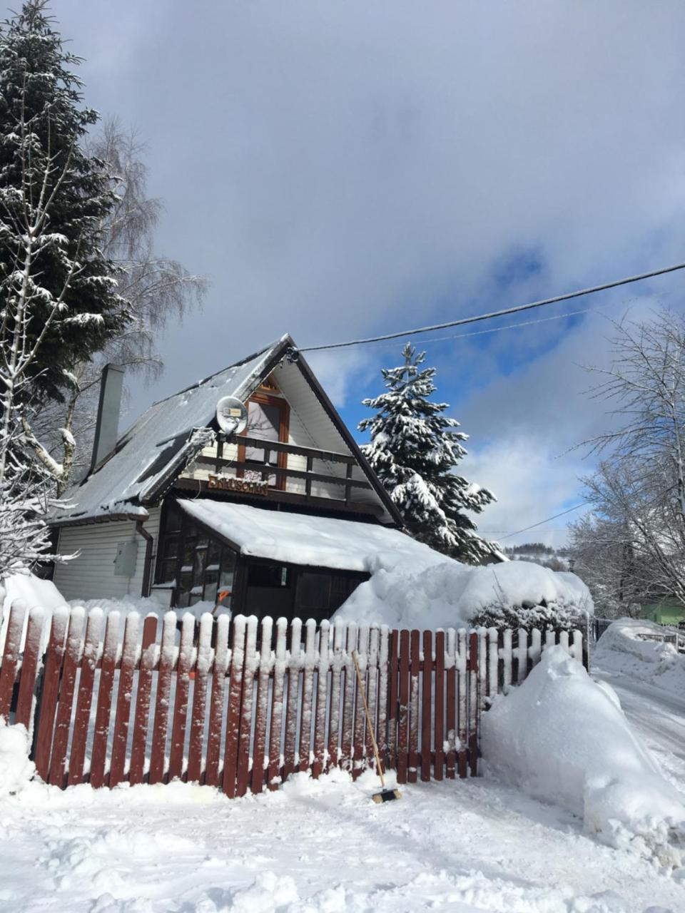 Domek Jakusowka Laliki Pochodzita W Sercu Beskidow — hotel in Laliki
