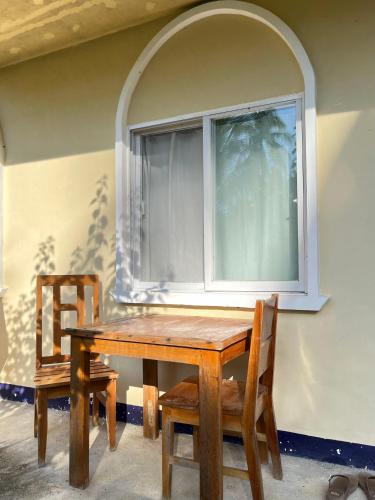 JMJ Magpupungko Garden Homestay — 5-Star Luxury Hotel in Pilar, Philippines
