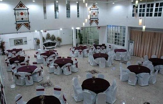 Aubrona Hotel in Kelaniya, Sri Lanka