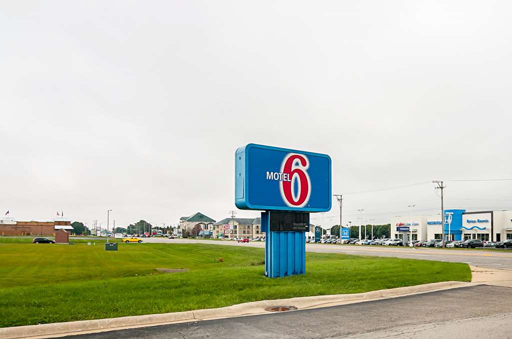 Motel 6 Sycamore IL - photo 4