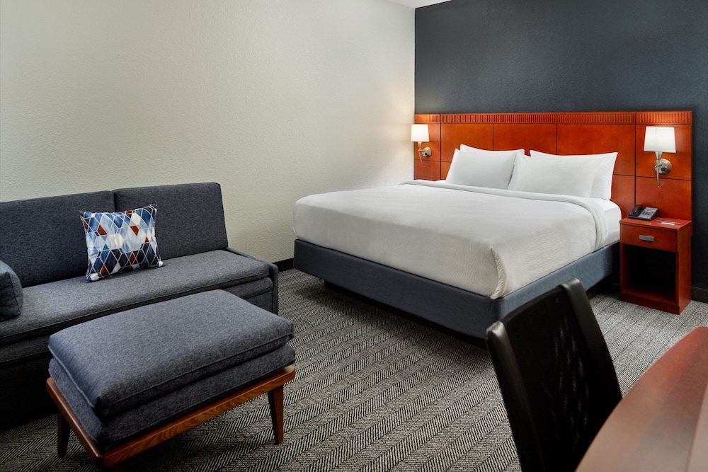 Courtyard by Marriott Nashville Brentwood - photo 3