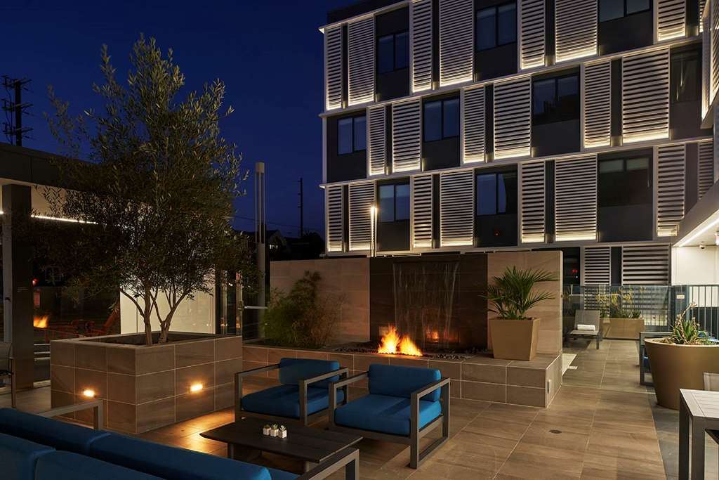 Hotel Mariposa Los Angeles - photo 4