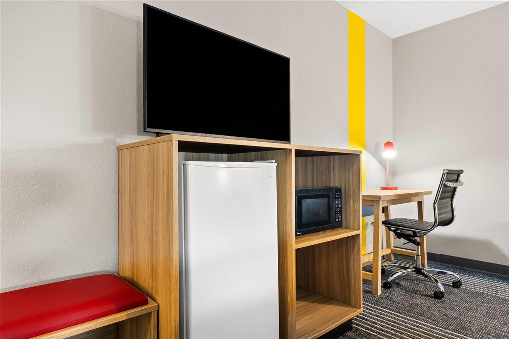 Super 8 by Wyndham Harrison AR - photo 27