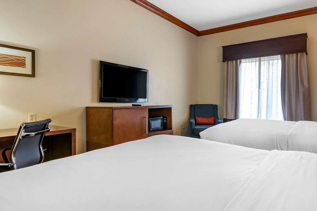 Comfort Inn & Suites Statesboro University Area - photo 8