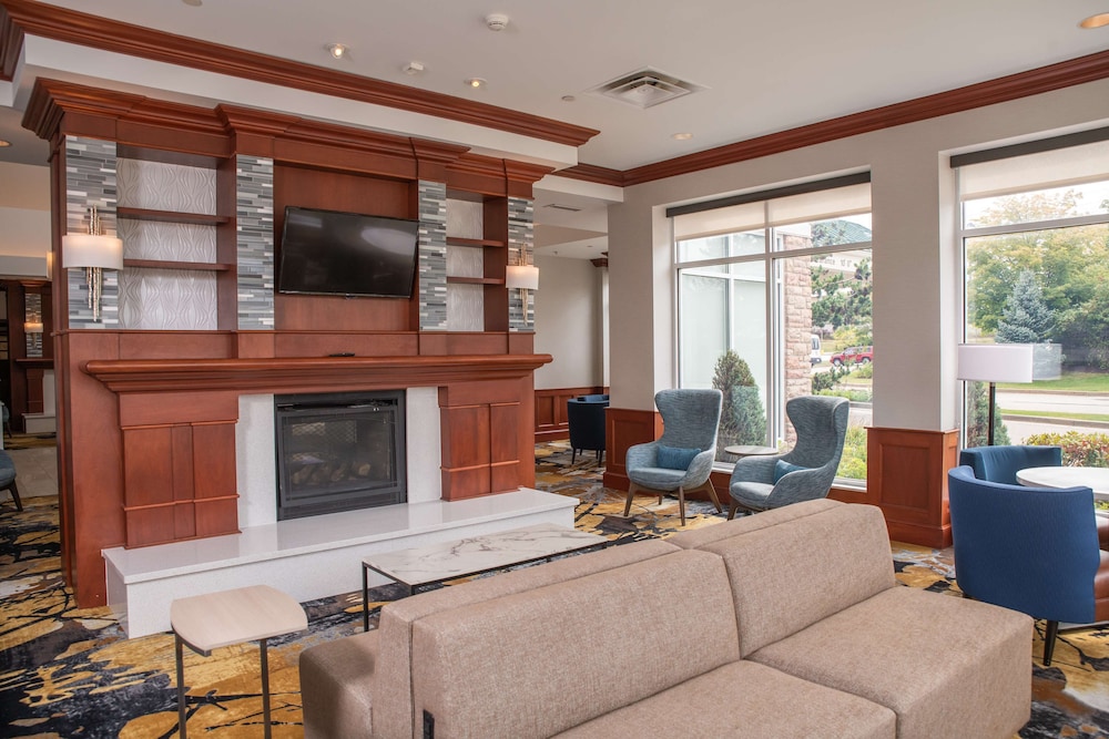 Hilton Garden Inn Erie - photo 3