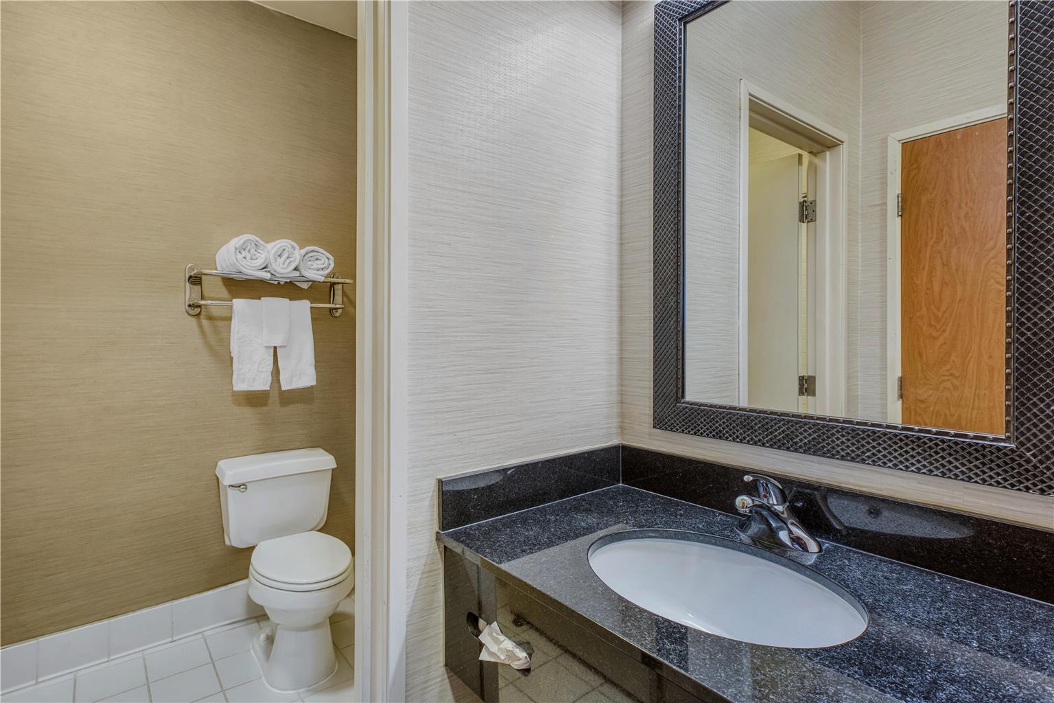SureStay by Best Western Mount Pleasant Racine - photo 22