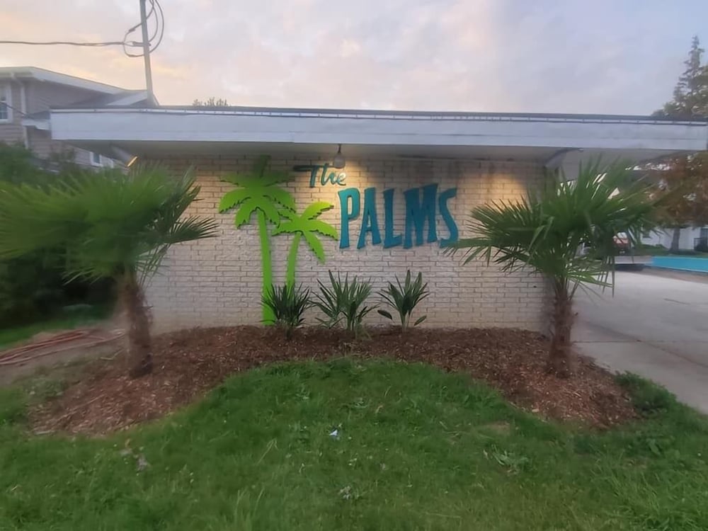 The Palms Motel — hotel in Geneva