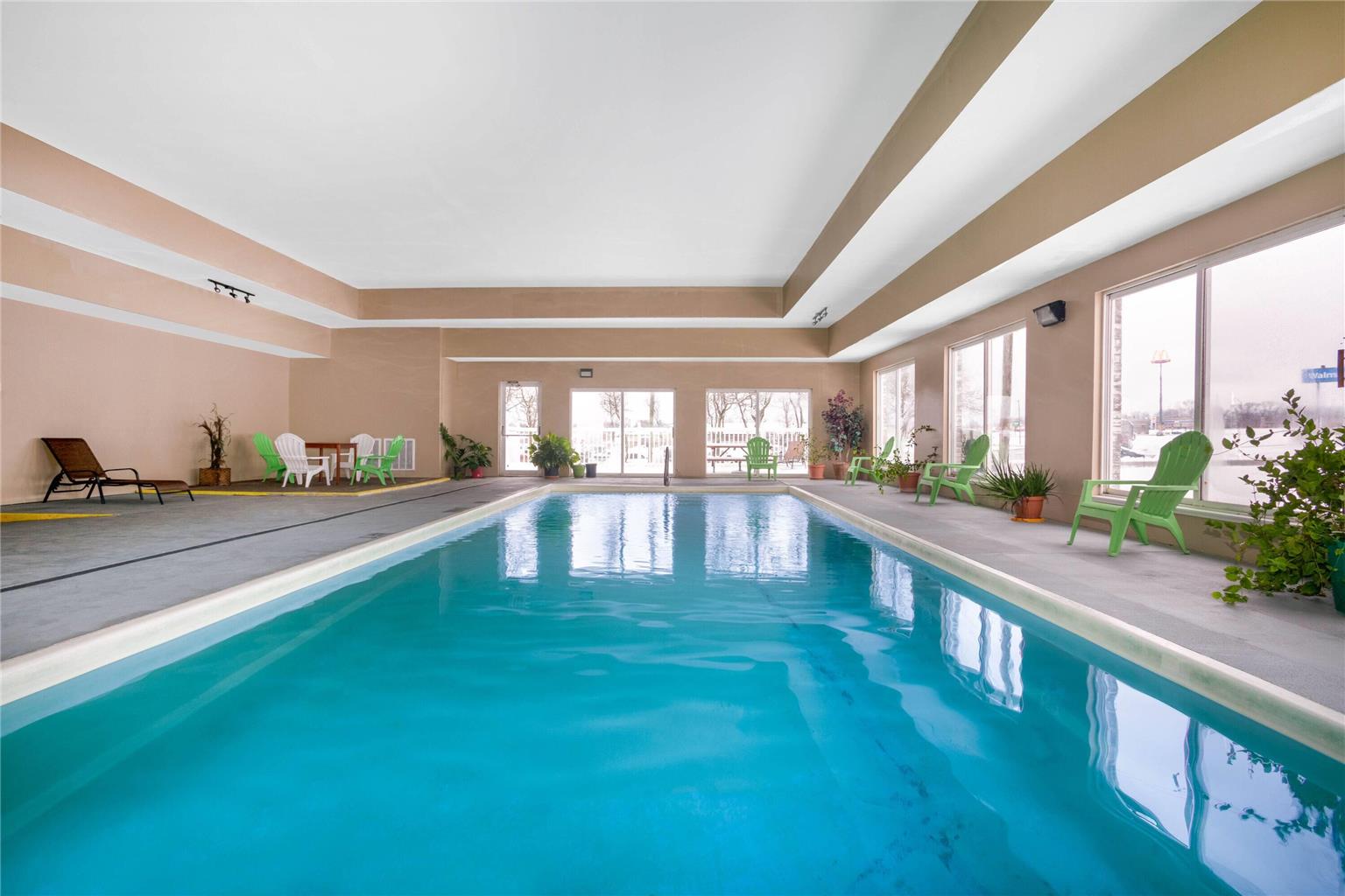 Days Inn & Suites by Wyndham Cuba - photo 6