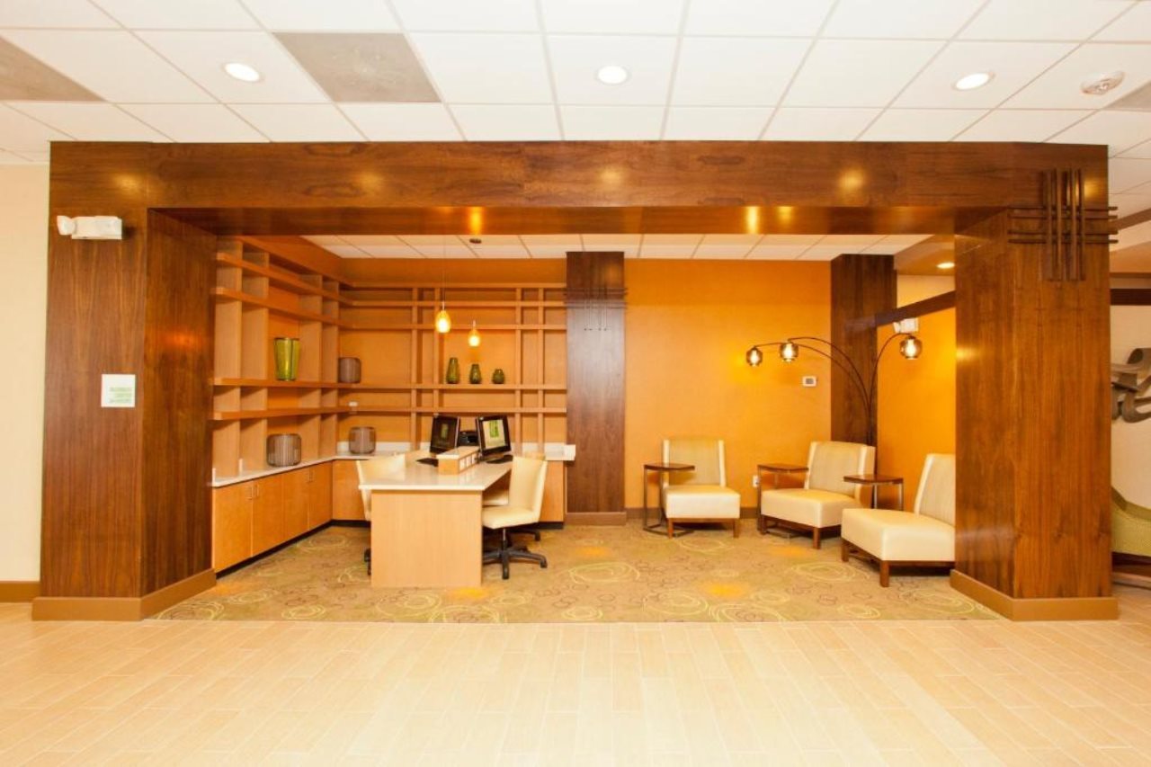 Doubletree By Hilton Greensboro Airport - photo 9