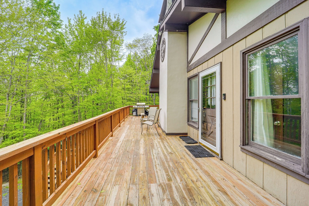 Hike Ski & Unwind: Woodsy Beech Mountain Retreat - photo 20