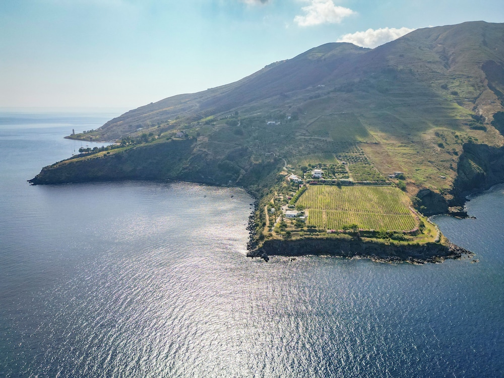 Borgo Del Cannitello Romantic Boutique Resort — 4-Star Luxury Hotel in Lipari, Italy