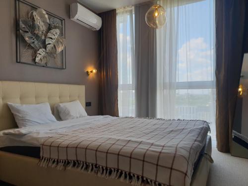 Nyvky Like Home Fayna Town apt 398 — 4-Star Luxury Hotel in Kyiv, Ukraine