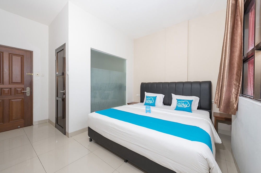 Airy Regol Lengkong Besar 62 Bandung in Bandung, Indonesia