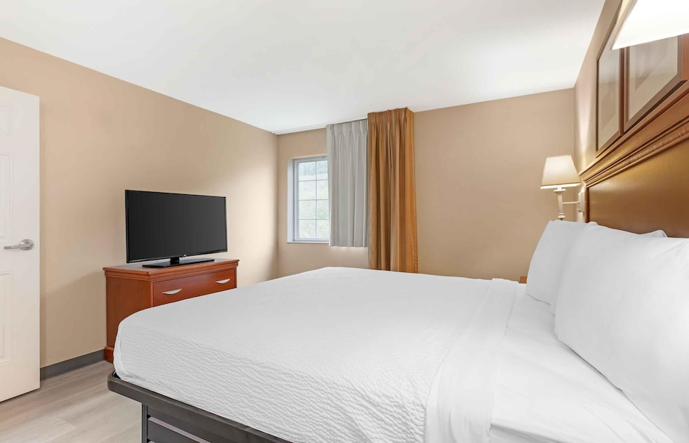 Extended Stay America Suites McAlester Hwy 69 - photo 16