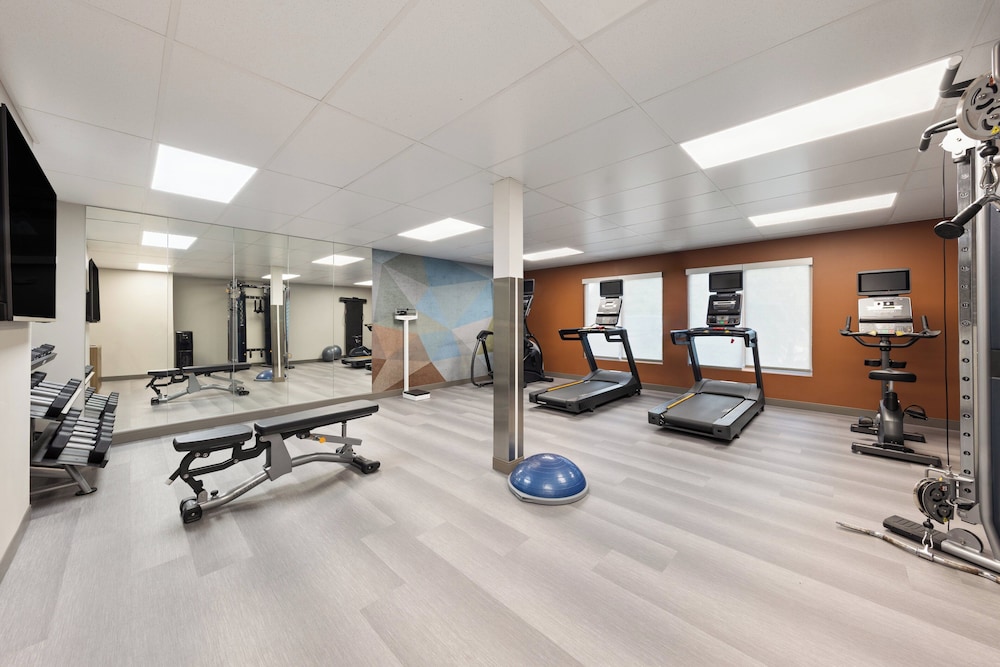 Candlewood Suites Mcpherson by IHG - photo 26