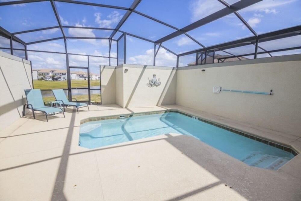 Once Upon A Time Townhome At Storey Lake Resort - photo 16