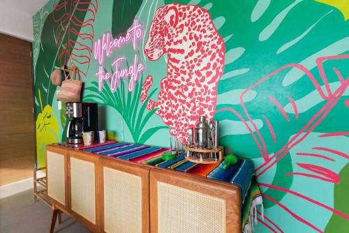 3 Bedroom Luxury Condo Next To Beach & Pools Ac And Internet — 4-Star Luxury Hotel in Akumal, Mexico