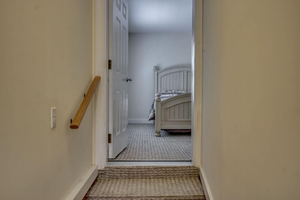 Hemingways By the Sea - photo 35