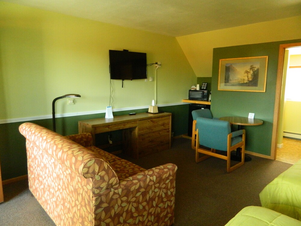 Country Motor Inn - photo 31