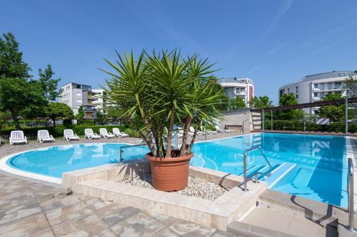Garden Pearl II — 4-Star Luxury Hotel in Siofok, Hungary