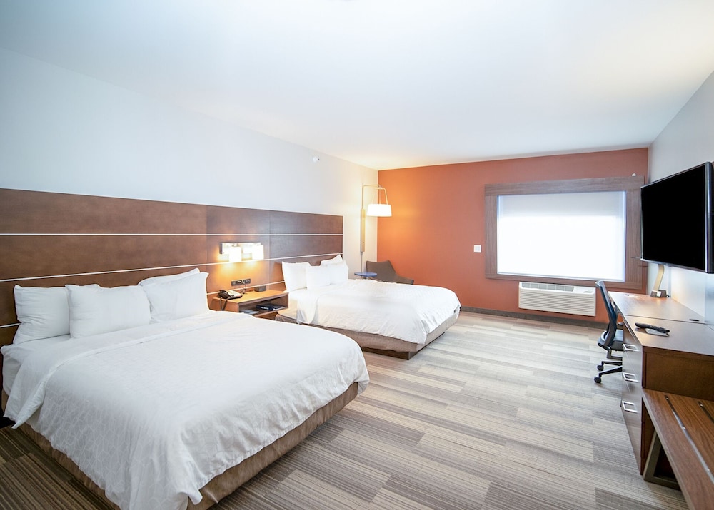 Holiday Inn Express Houghton Keweenaw by IHG - photo 9
