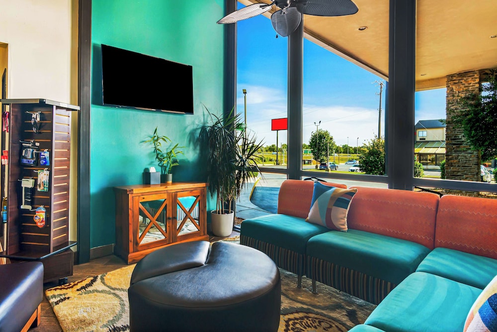 Best Western The Oasis at Joplin - photo 3