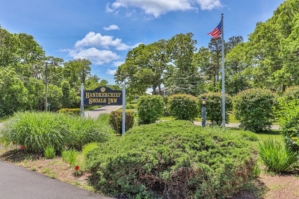 Handkerchief Shoals Inn - photo 46