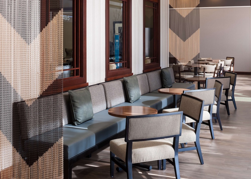 Hampton Inn & Suites Boise Downtown - photo 27