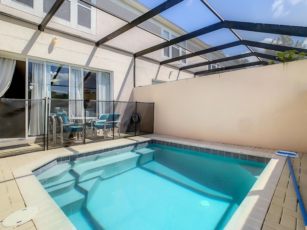 Celtic Palms: Private Pool & Near Disney Magic — 4-Star Luxury Hotel in Kissimmee, United States