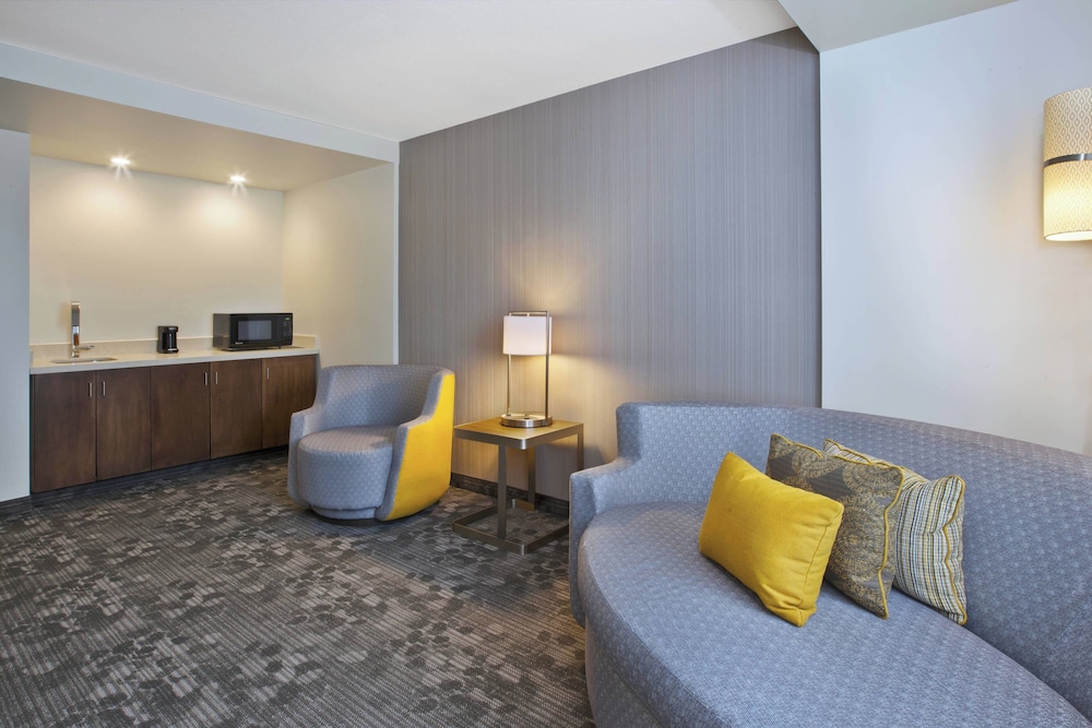 Courtyard by Marriott St. Joseph Benton Harbor - photo 17