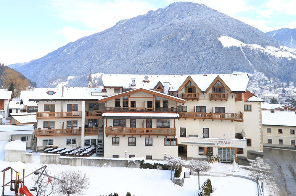 Hotel Traube — hotel in Pfunds