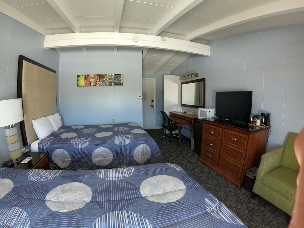 Copper Lantern Motor Lodge - photo 7