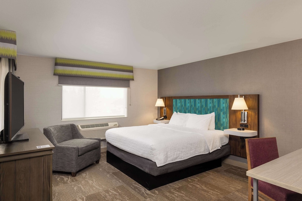 Hampton Inn Kalispell - photo 20