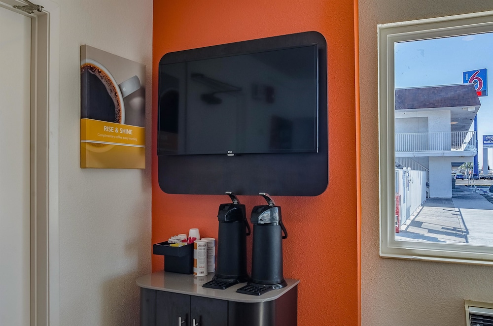 Park Inn by Radisson Cheyenne - photo 39